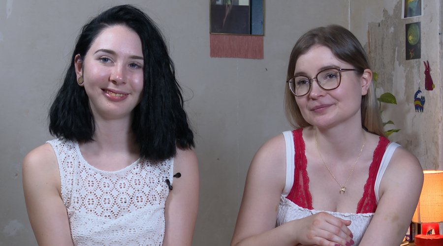 Ersties.com Emily & Joana From Lack Of Experience To Love Of Experimentation