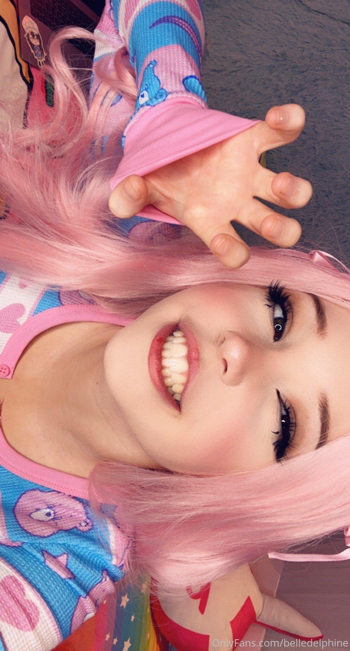 Belle Delphine Nude Leaked (2 Videos + 122 Photos) 188
