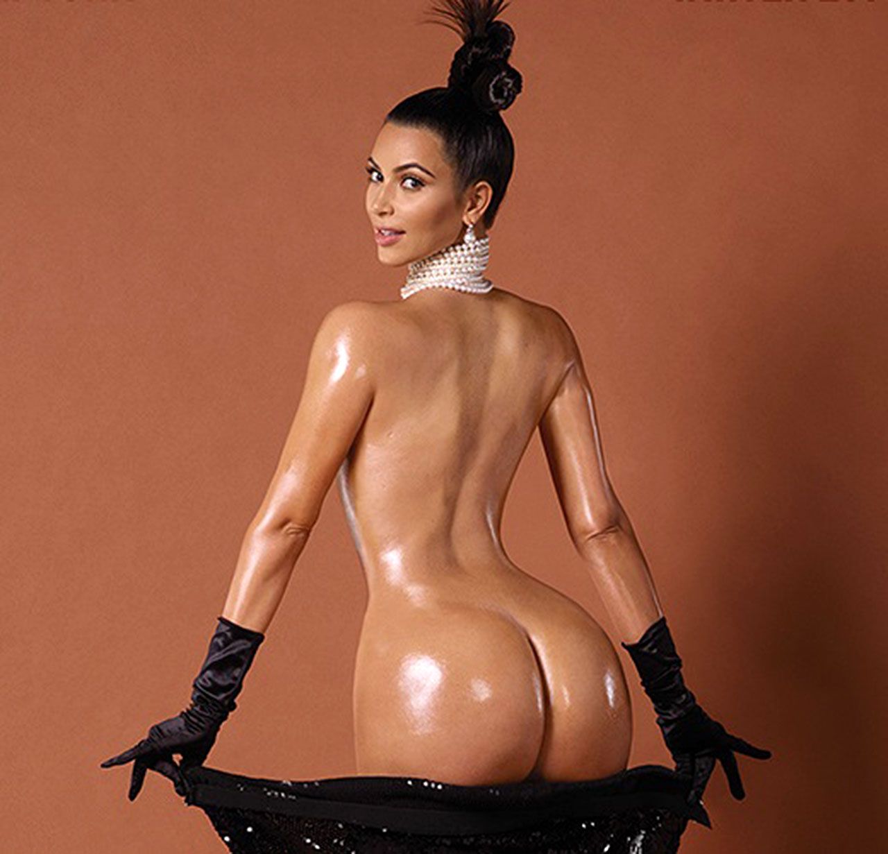 Kim Kardashian Nude And Sexy 0029