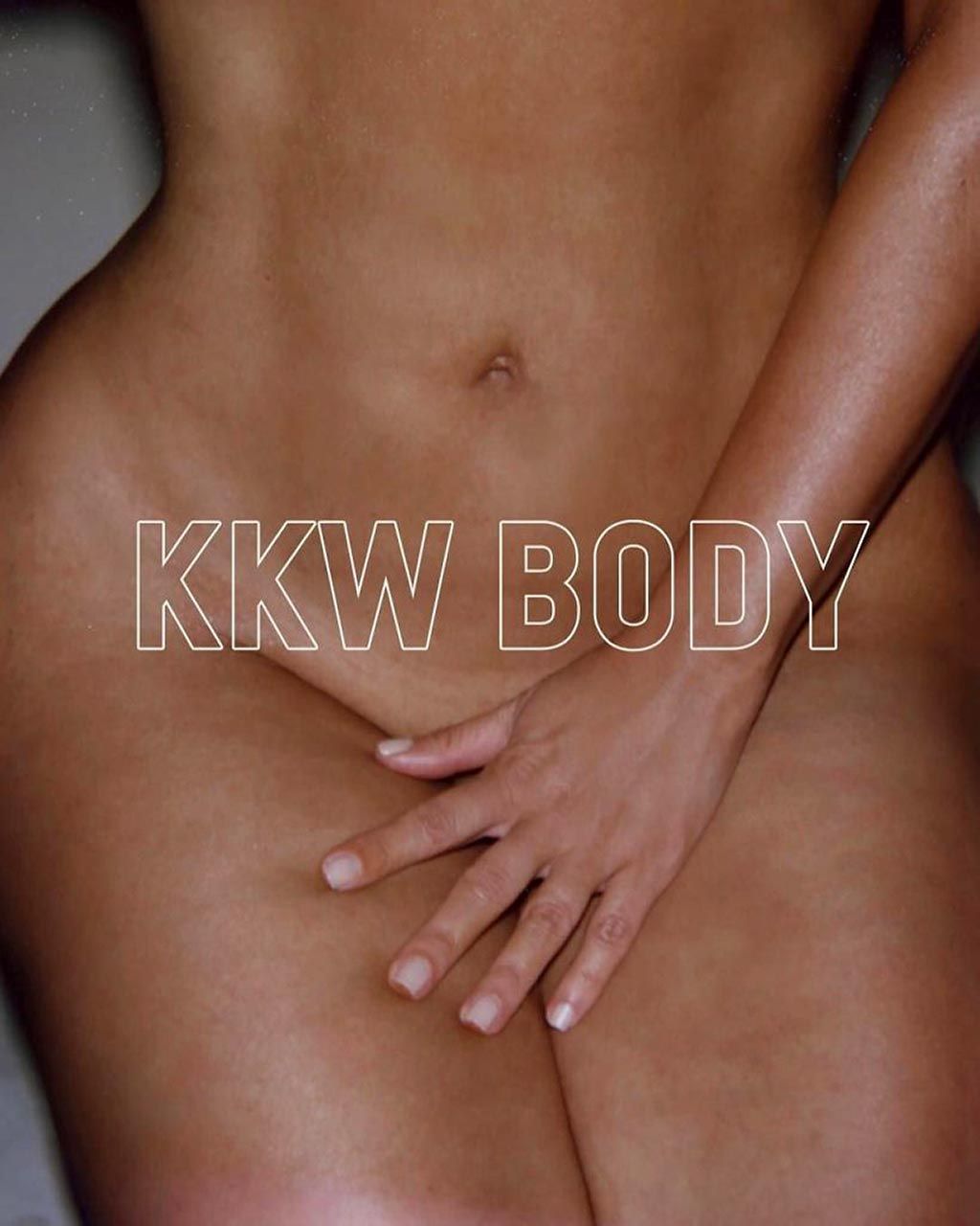Kim Kardashian Nude And Sexy 0124