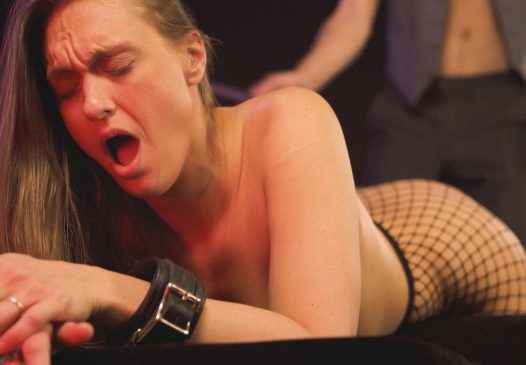 Lustery – Melissa & Jason – Grin And Bare It