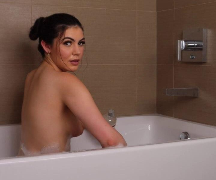 Mikaela Pascal Nipple Slip Onlyfans Bath Video Leaked