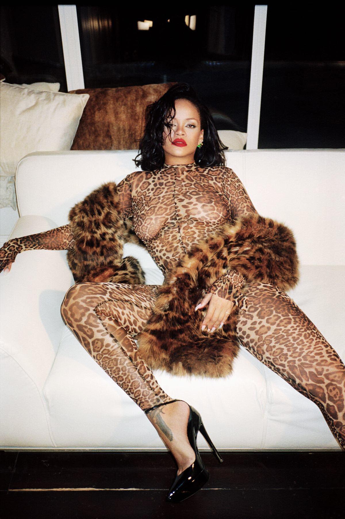 Rihanna Nude Modeling Photoshoot Set Leaked Grajvj