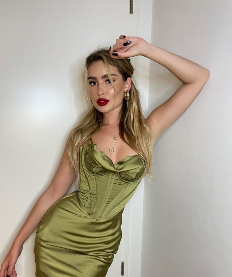 Elena Kamperi, elenakamperi, OnlyFans Leaks TheSexTube