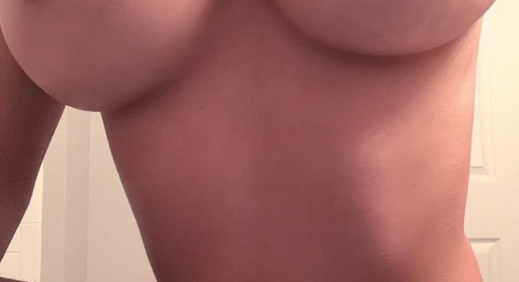 Stormi Maya Nude Bathroom Selfies Onlyfans Set Leaked0005