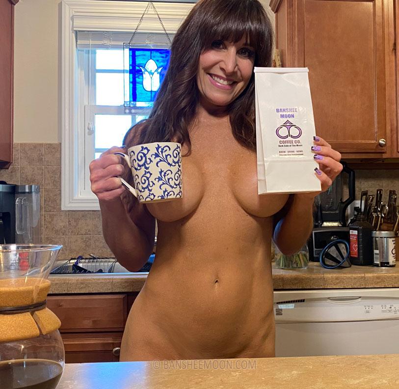 Banshee Moon Nude Bikini Coffee Onlyfans Set Leaked 0007