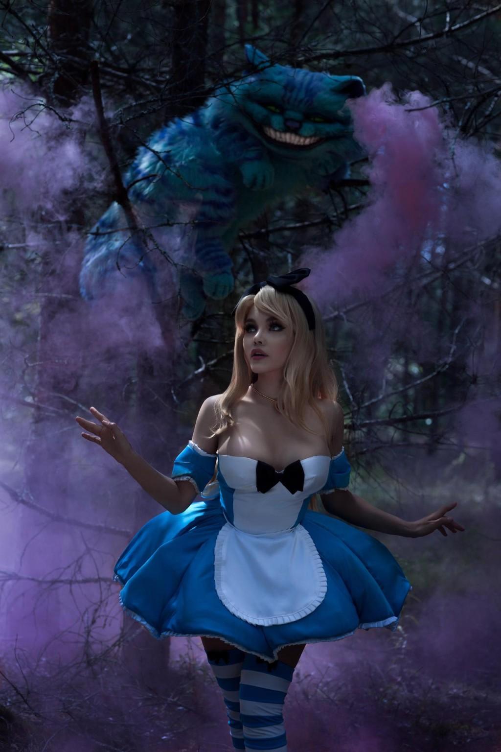 Kalinka Fox Alice In Wonderland Cosplay Video Leaked 0013