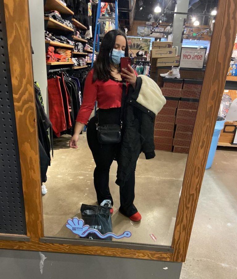 nixlynka Leaks (45 Photos) | TheSexTube