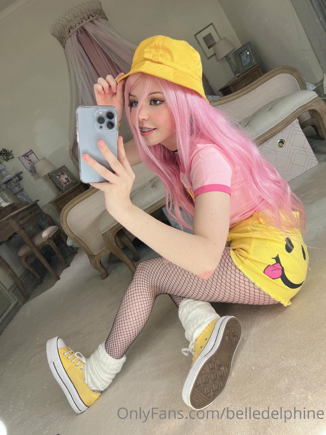 Belle Delphine Yellow Hat Full Onlyfans Set Leaked Uhpuer