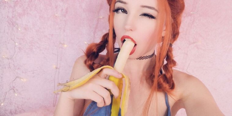 Belle Delphine Banana Selfie Photoshoot Onlyfans Set Lea 005