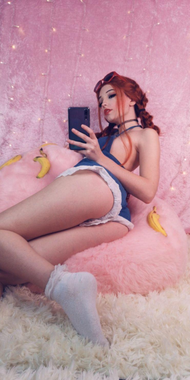 Belle Delphine Banana Selfie Photoshoot Onlyfans Set Leaked Xprmso