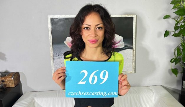 Czech Sex Casting – Noa Tevez – Instead of a model she will become an actress