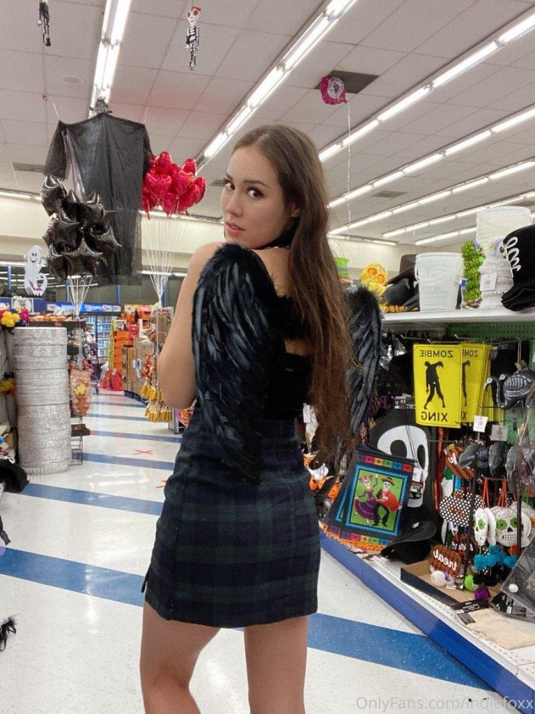 Indiefoxx Sexy Dress Skirt Selfies Onlyfans Set Leaked TheSexTube