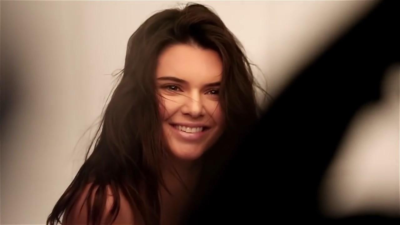 Kendall Jenner Bikini Lingerie Modeling Video Leaked 0004