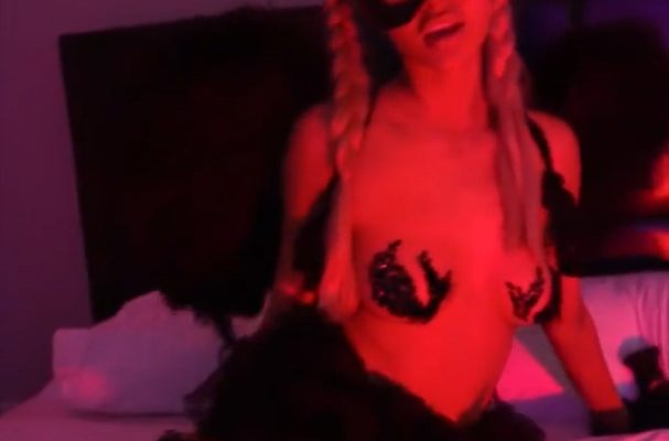 Kristen Hancher Batwoman Pov Masturbation Video Leaked