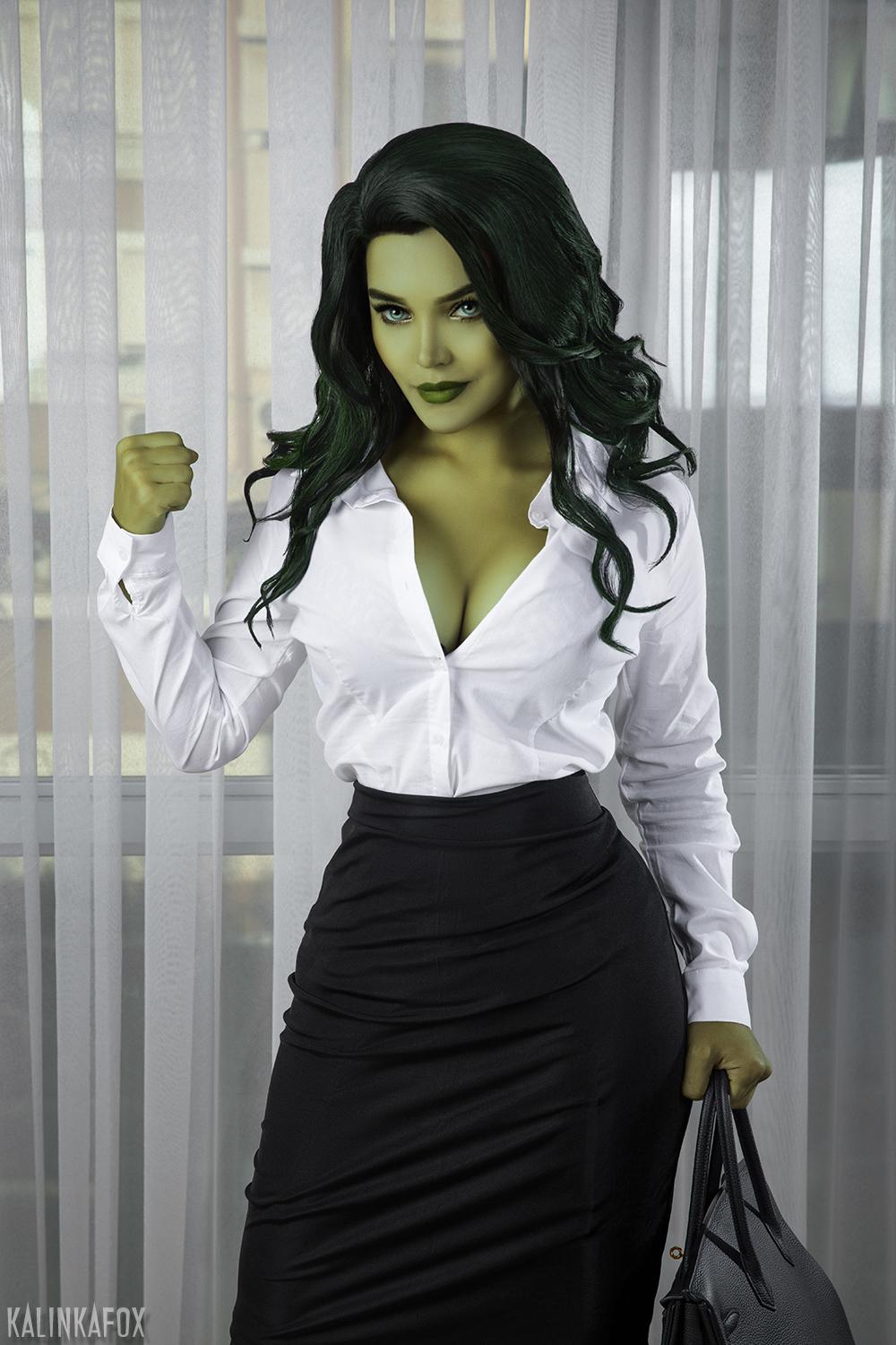 Kalinka Fox Nude She Hulk Cosplay Patreon Set Leaked 0002