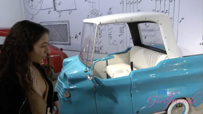 ATK Girlfriends – Amber Summer – Auto Museum – Part 1