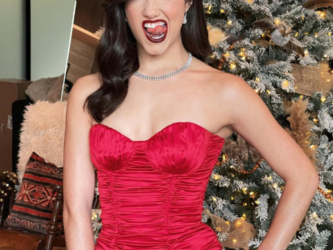 Charli D’amelio Sexy Xmas Dress Gown Set Leaked 0008