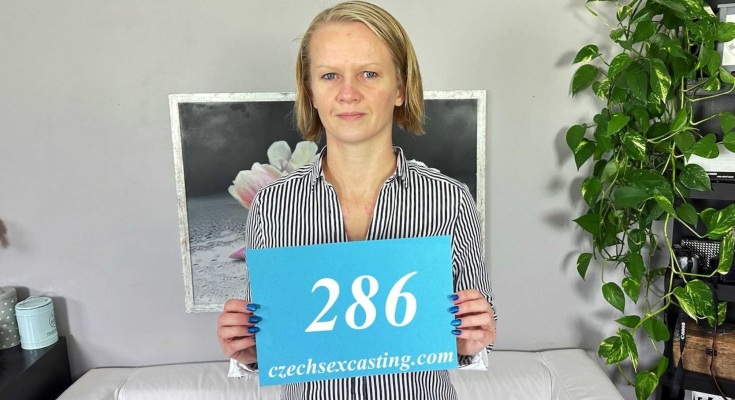 Czech Sex Casting She Likes To Show Off