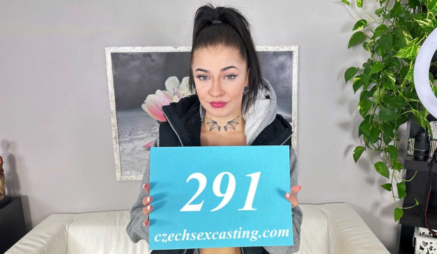 Czech Sex Casting – Chloe Heart – Fresh 18th loves the limelight