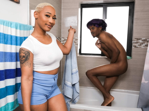 Fill Up My Mom Thick Ass Daphne