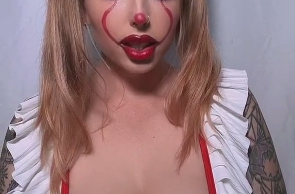 Vicky Aisha Pennywise Roleplay Cosplay Video Leaked