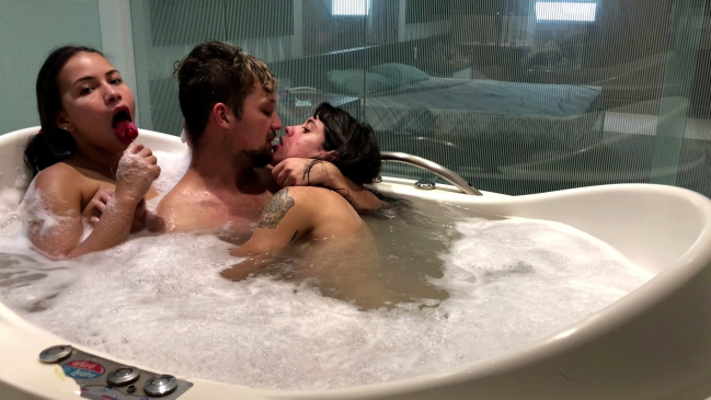 Lustery – Felipe & Vanessa – Lick My Lollipop