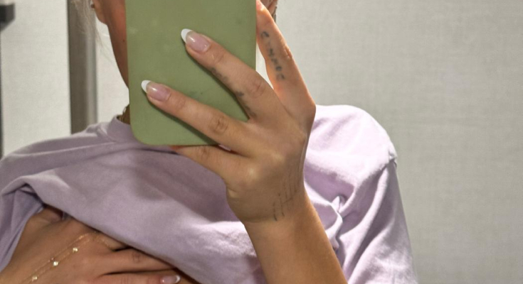 Corinna Kopf Nude Topless Mirror Selfie Onlyfans Set Leaked Abglaa