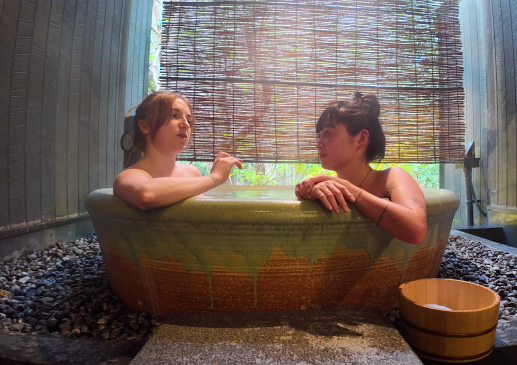 Ersties – Cat, Sakura – Cat Tries… An Onsen Date