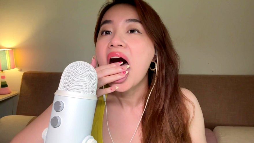 Lin ASMR Finger Hand Licking Video